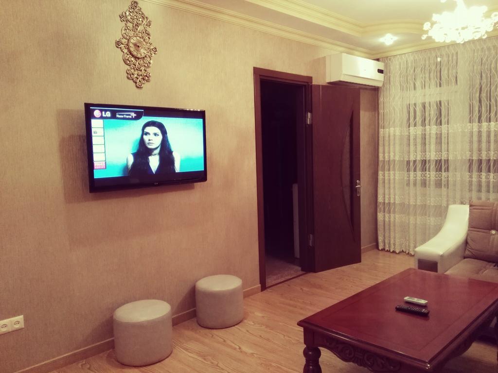 Tamar'S Apartment On Inasaridze 7A Батуми Экстерьер фото